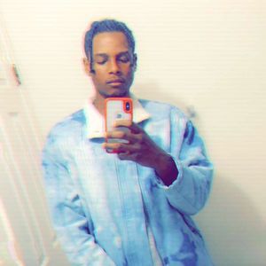 Meet your Posher, Deandre